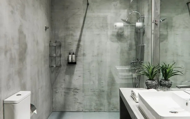 Superior One Luxury Apartments
