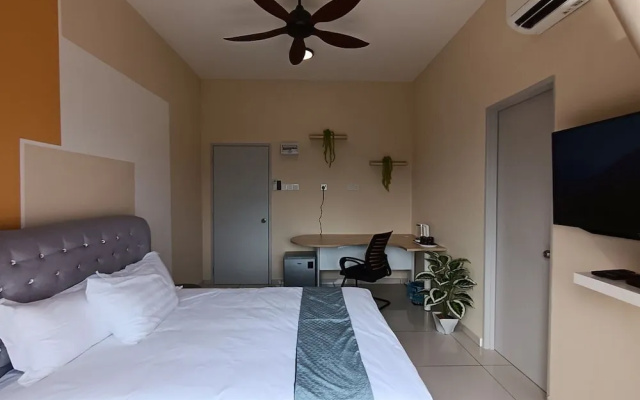 The Horizon Ipoh Dual L13 by Grab A Stay