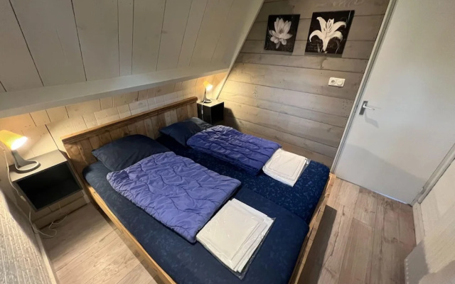 Bungalow in Limburg Near Nature Reserves