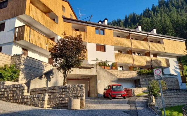Marchi - 3 Room Apartment. -701 Marchi