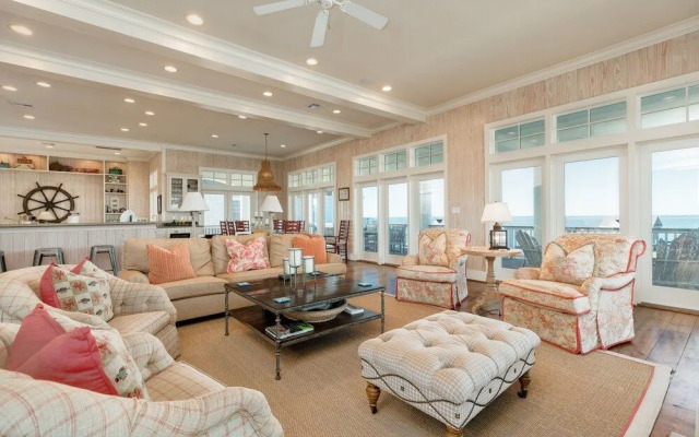 3328 Christmas Home by RedAwning
