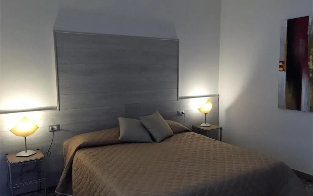 Poloni Apartment