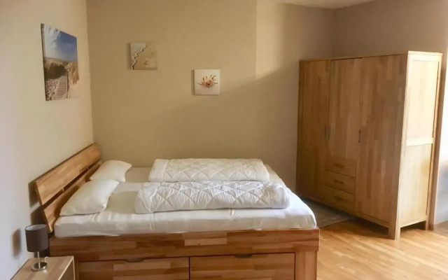 Lord Nelson Apartment 13