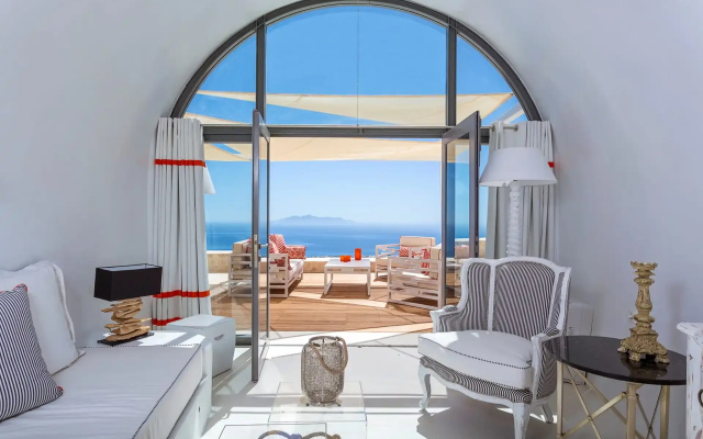 Kamini Santorini Luxury Villas