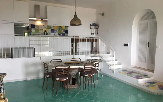 The Magnolia Apartment