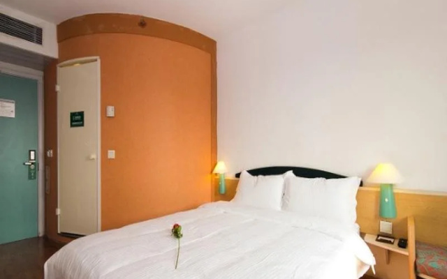 GreenTree Alliance ZheJiang HangZhou XiaSha WenZe Road Metro Station No.6 Street Hotel
