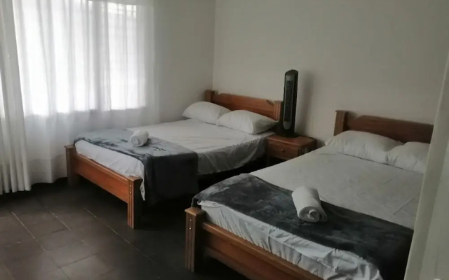 Hostal los colores