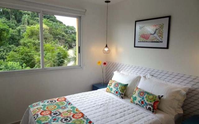 Casa Verde e Mar