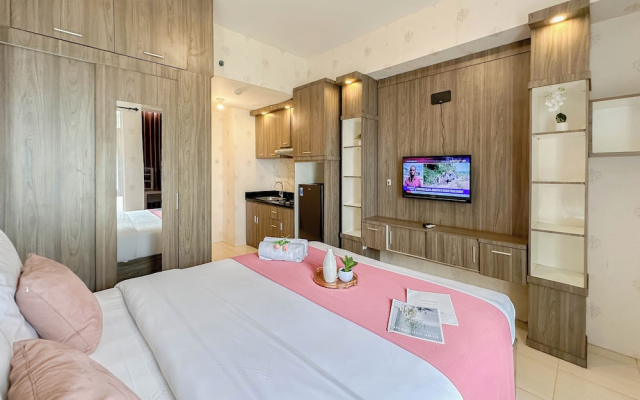 Cozy Living Studio Near Merr At Bale Hinggil Apartment