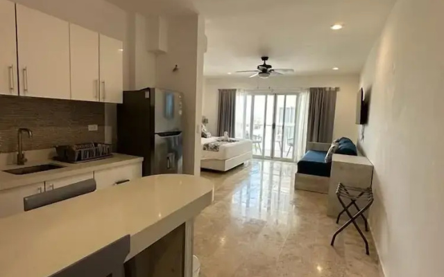 Kuyaan 44 Suites