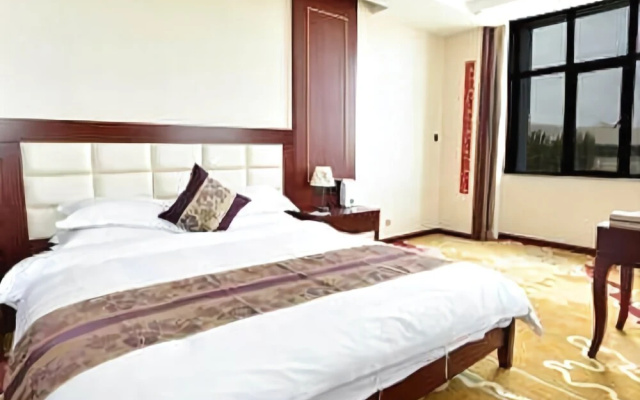 Dunhuang Hua Xia International Hotel