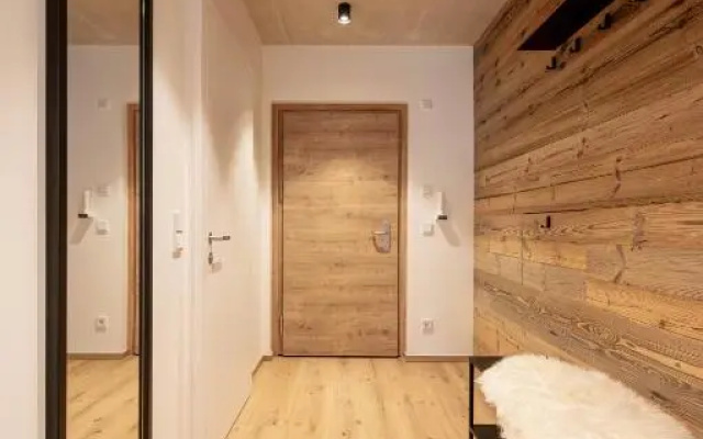 GRIMMINGlofts Top 6