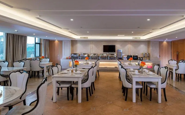 Vienna Hotel Guangzhou Guanghua Road Guangwai
