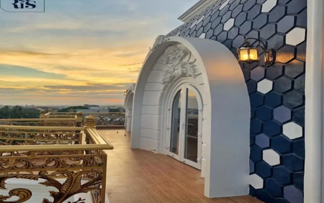 Paris Hotel - Binh Thuan