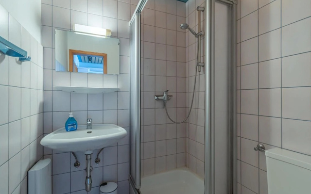 Awesome Apartment in Friedrichskoog-spitze With 2 Bedrooms and Wifi