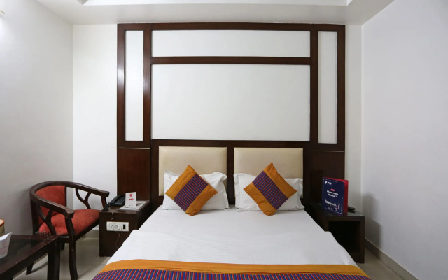 OYO 7781 Hotel Sai International