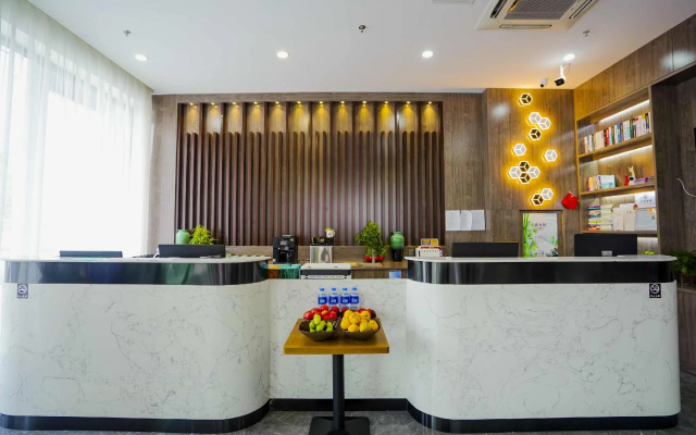Urban Garden Hotel Qinhuangdao Haiyang Road