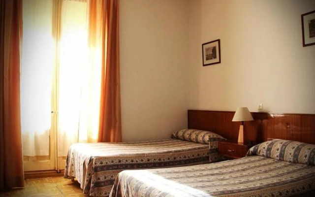 Pension Central