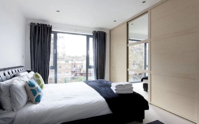 London Bridge Apartment