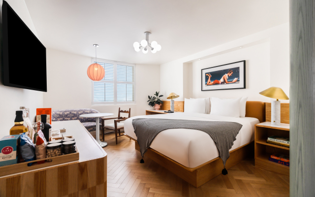 Short Stories Hotel