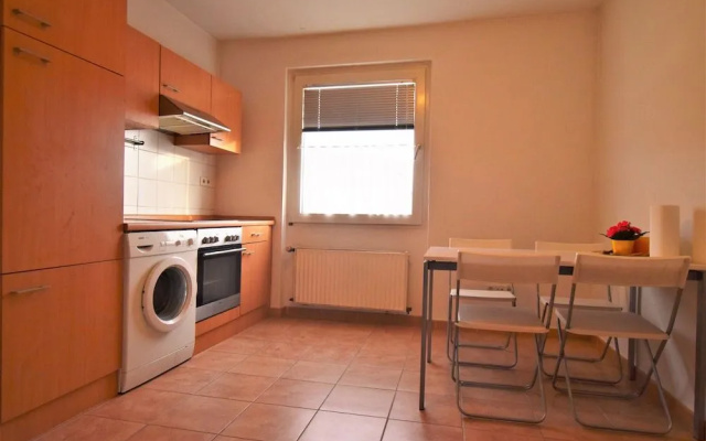Tolstov-Hotels Big Room Apartment