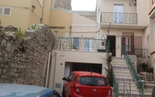 Casa Alecci 1820