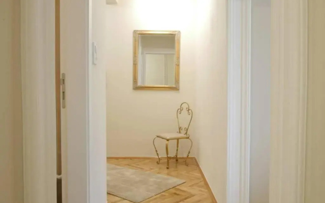 Apartment Art