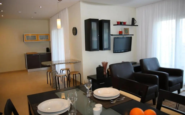 Pine Tree Apartments - Sesmarias
