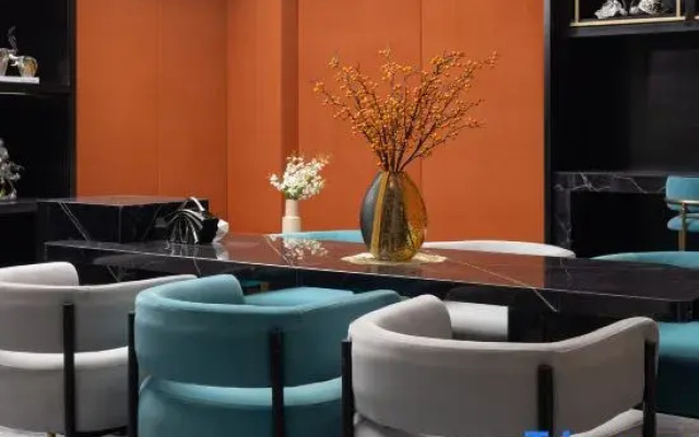 XANA Deluxe Hotel (Harbin Haxi High-Speed Railway Station Wanda Plaza)