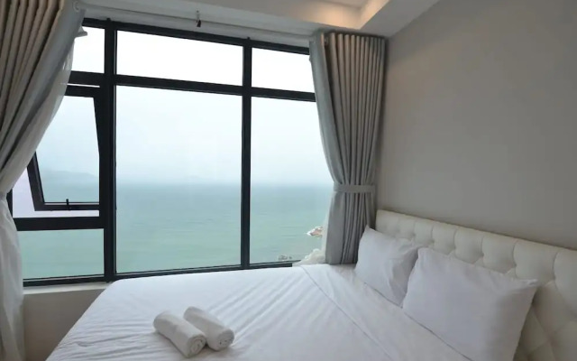 The Crystal Apartment