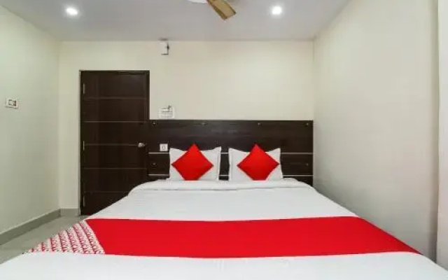 B Hotel by OYO Rooms