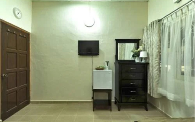 MCTravelodge Holiday Home