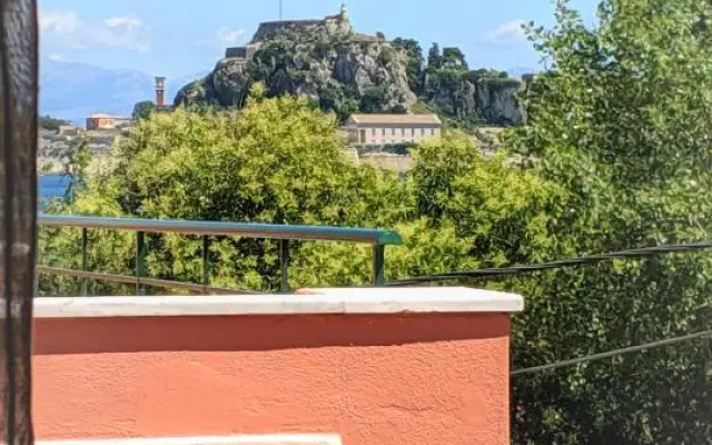 Corfu Town Luxury Studio -C