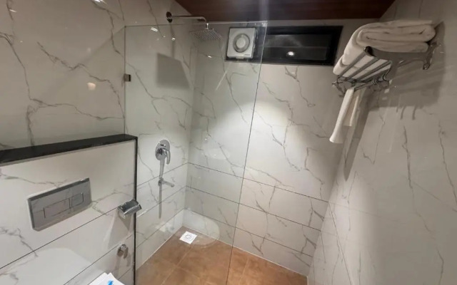 Hotel Mumbai House-Vijay Nagar