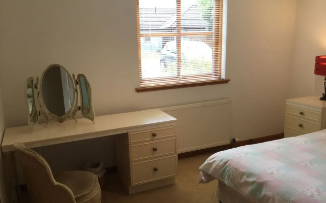 Inverness Apartments - Golf View