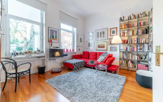 Id 6750 | Private Apartment