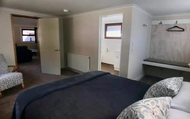 Arthurs Chalet