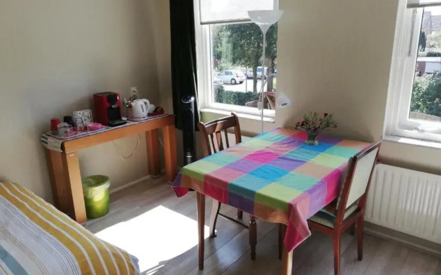 Home stay Utrecht — Women only (гостевой дом для женщин)