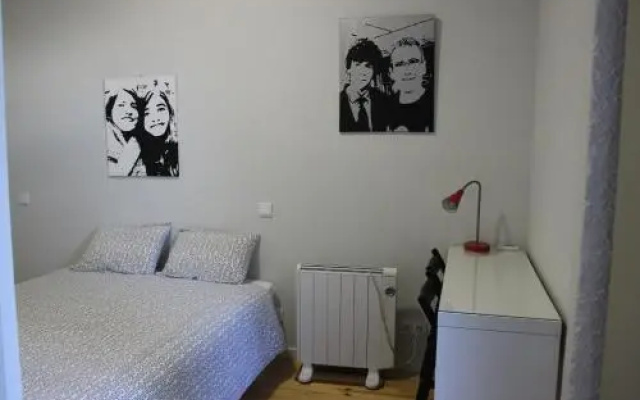 Practical and Comfortable Apartment with Garden