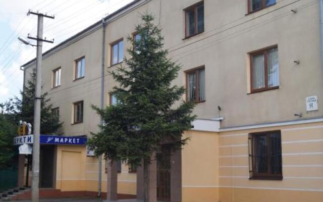 Гостиница Vira Hostel Украина, Львов - отзывы, цены и фото номеров - забронировать гостиницу Vira Hostel онлайн вид на фасад