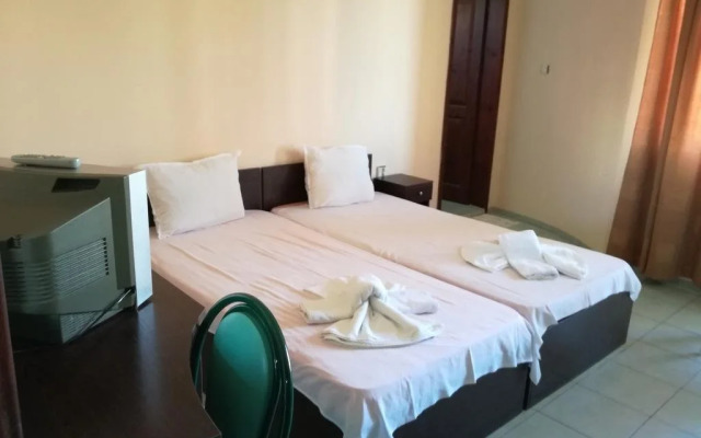 Karadarlievi Guest House