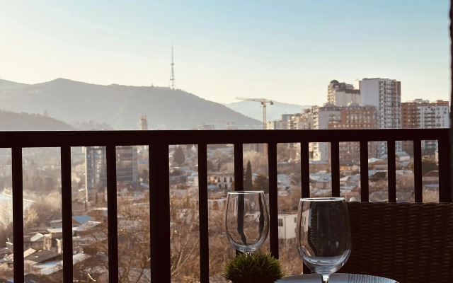 Апарт-отель Holiday Tbilisi  Isani ApartHotel
