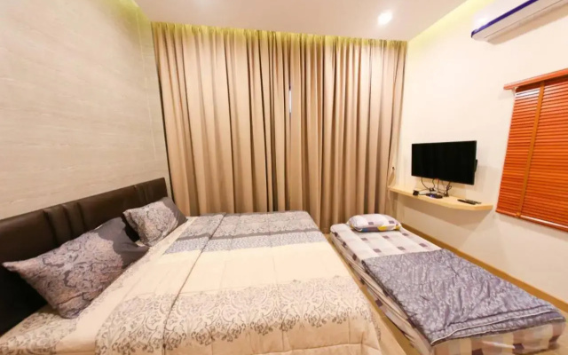 Uzeason Poolvilla Sattahip