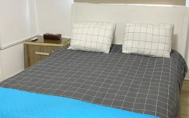 Demetris apartment