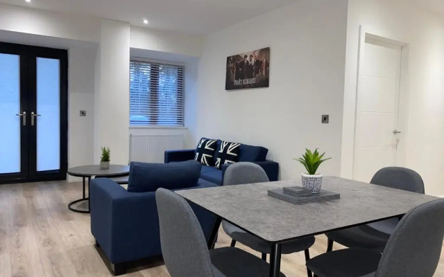 Roomotel - Broadoaks Apartments