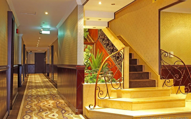 Отель Carlton Tower Hotel