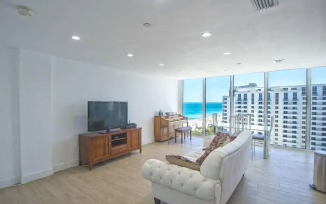 Penthouse Suite in South Beach Ocean