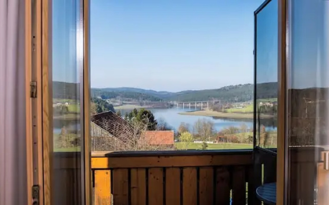 Panorama-Hotel Am See