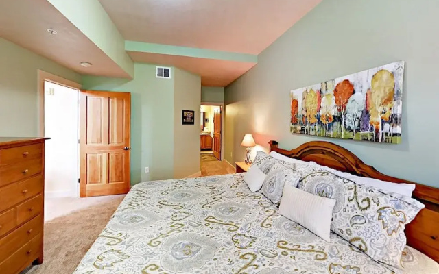 Crestview Condo #B304 by RedAwning