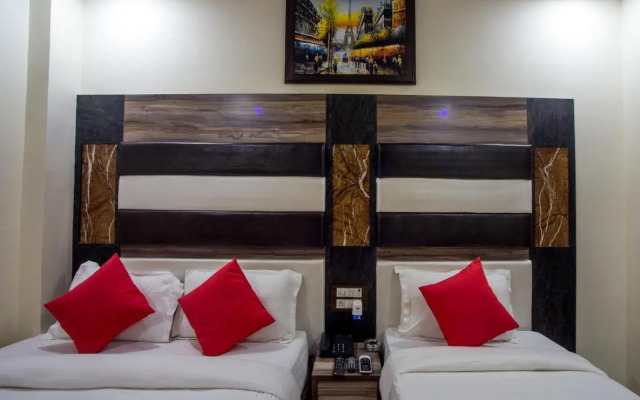 Hotel Dollar Inn